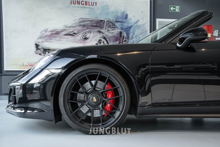Porsche 991.2 Carrera 4 GTS