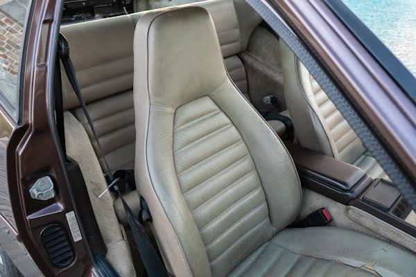 Porsche 944 Coupé