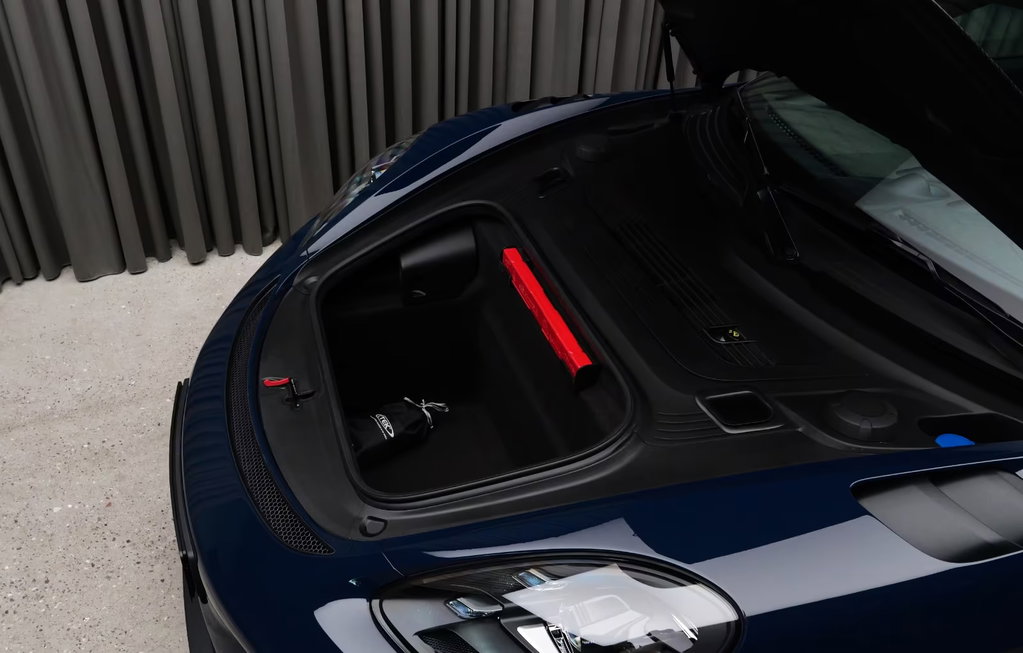 Porsche 718 Cayman GT4 RS