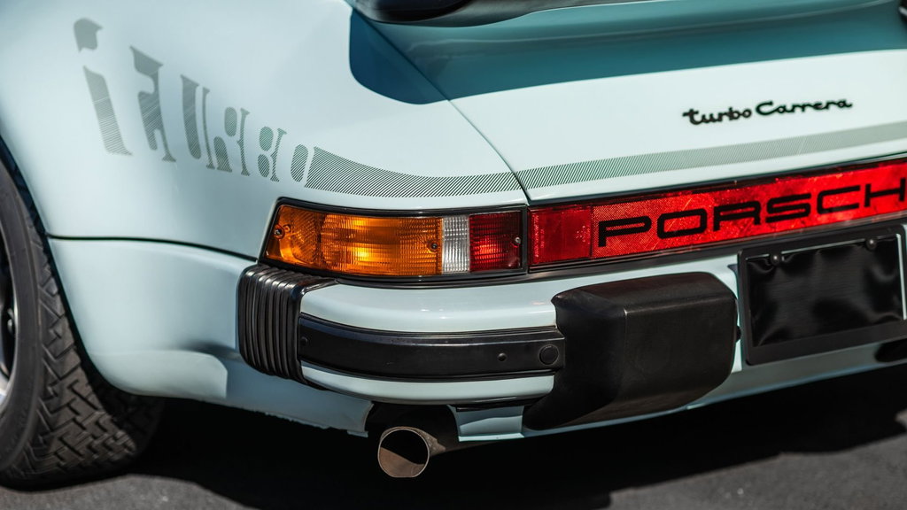 Porsche 911 Turbo 3.0 (US)