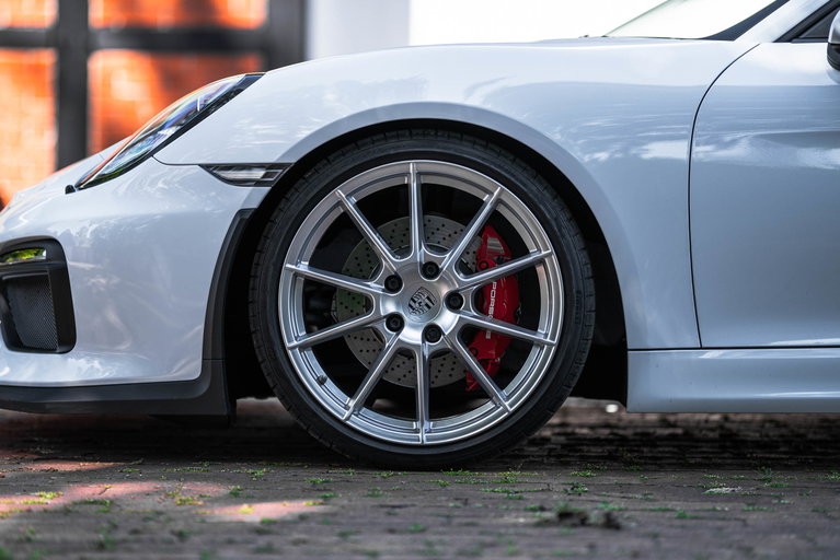 Porsche 981 Boxster Spyder
