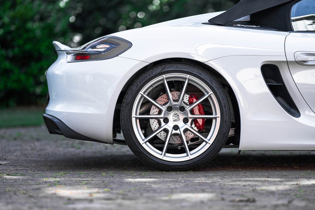 Porsche 981 Boxster Spyder