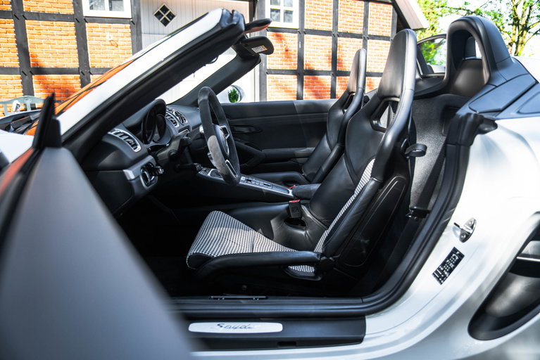 Porsche 981 Boxster Spyder