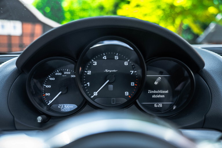 Porsche 981 Boxster Spyder
