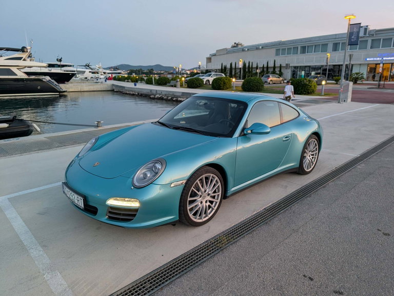 Porsche 997.2 Carrera 4