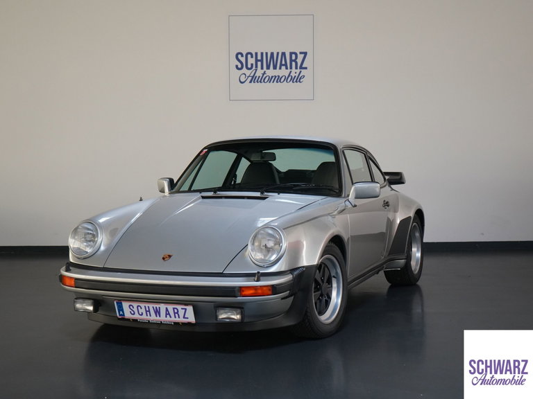 Porsche 911 Turbo 3.3
