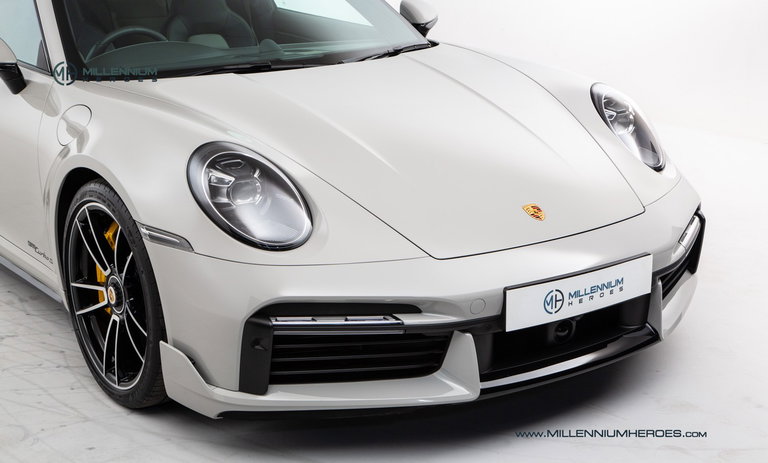 Porsche 992 Turbo S