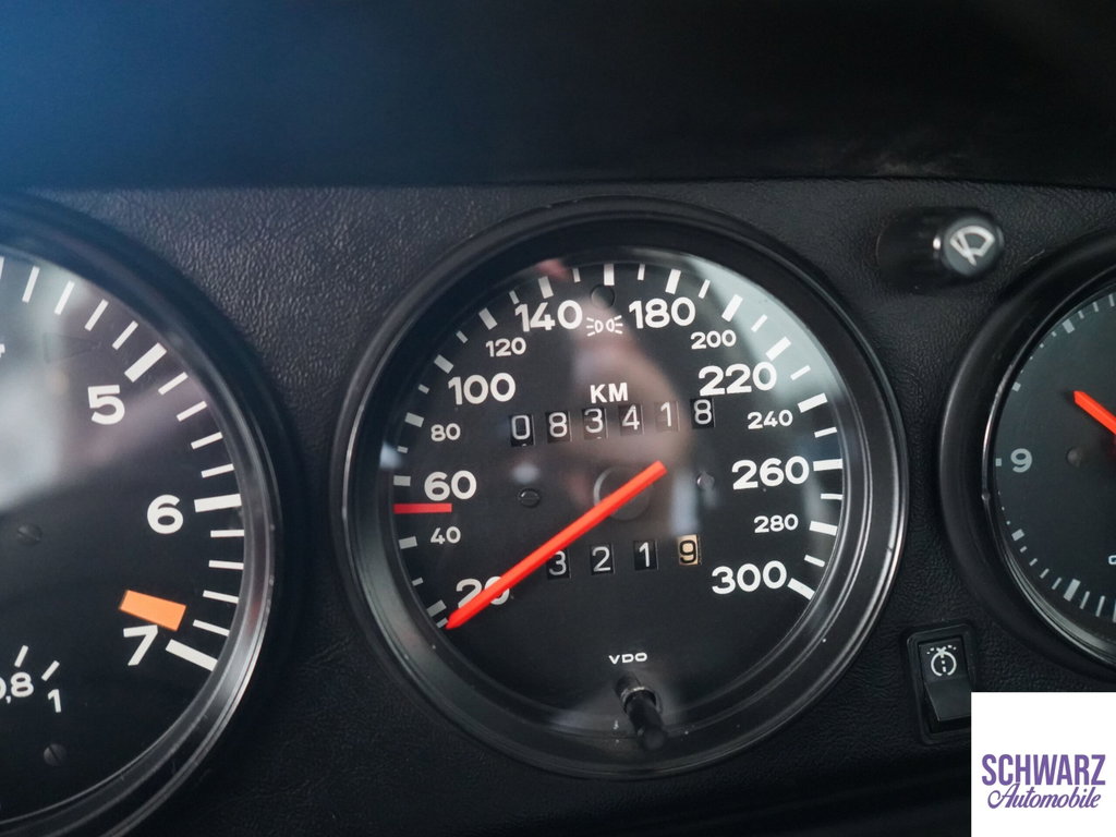 Porsche 911 Turbo 3.3
