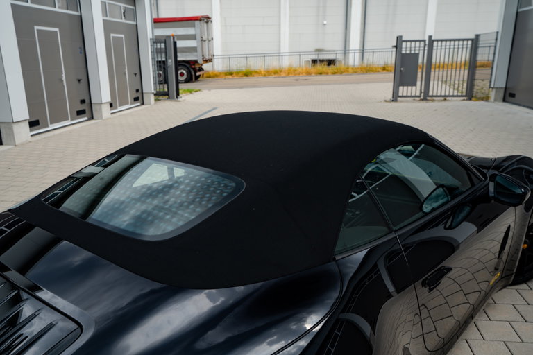 Porsche 992.2 Carrera 4 GTS