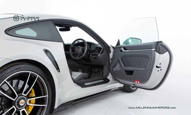 Porsche 992 Turbo S