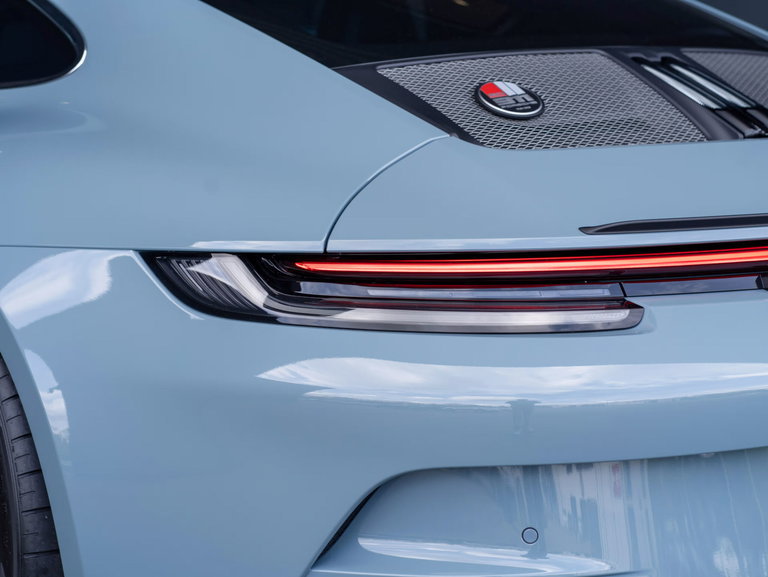 Porsche 911 S/T