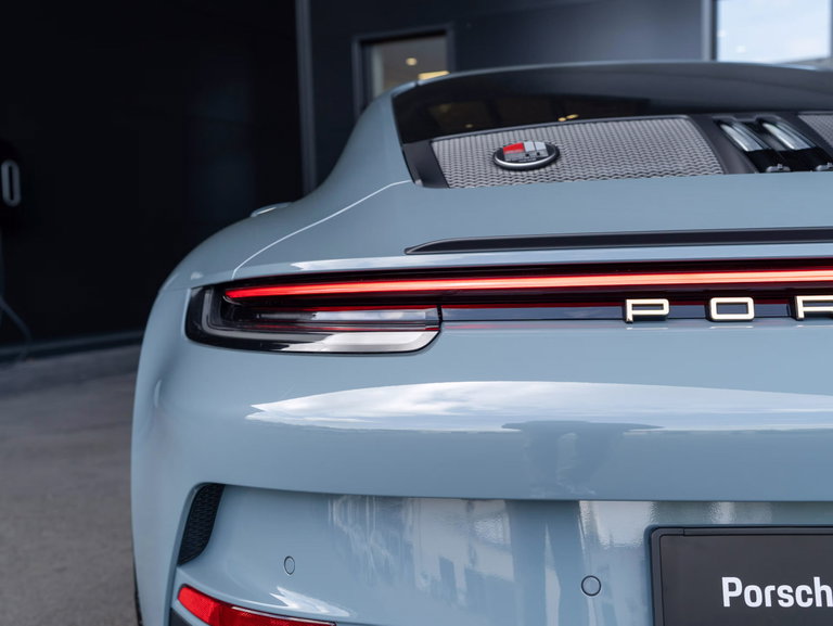 Porsche 911 S/T
