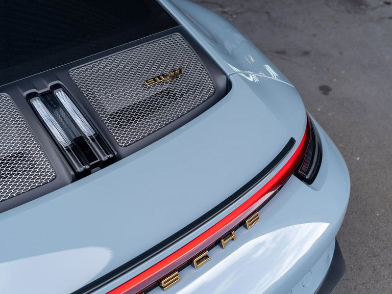 Porsche 911 S/T