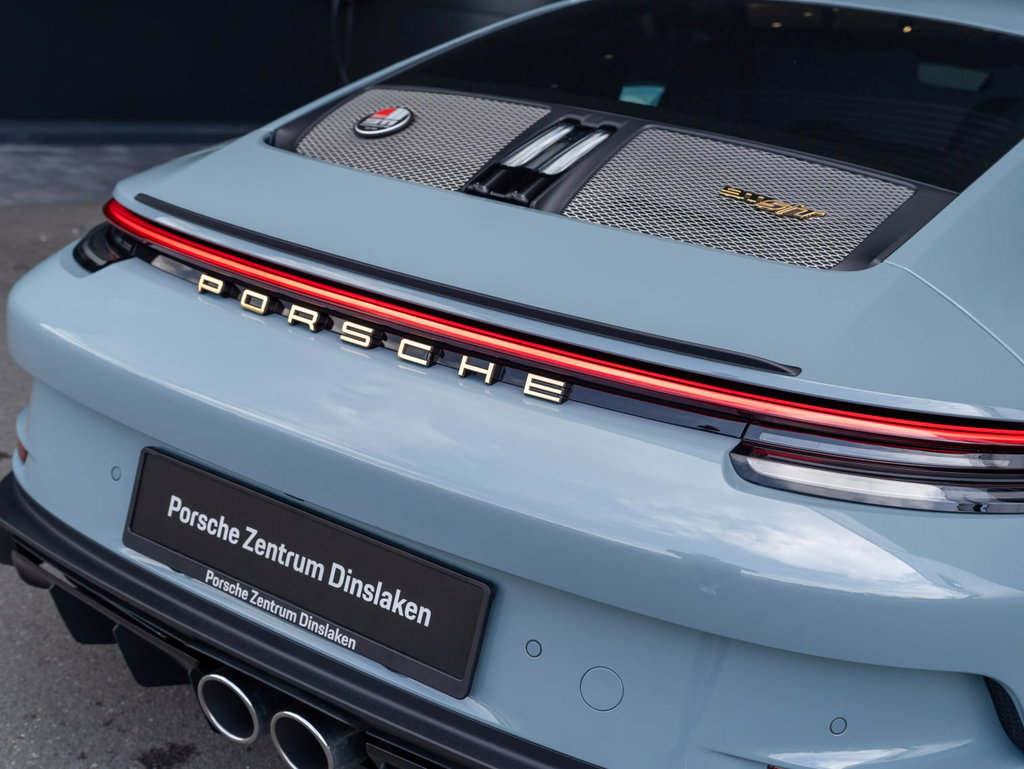 Porsche 911 S/T