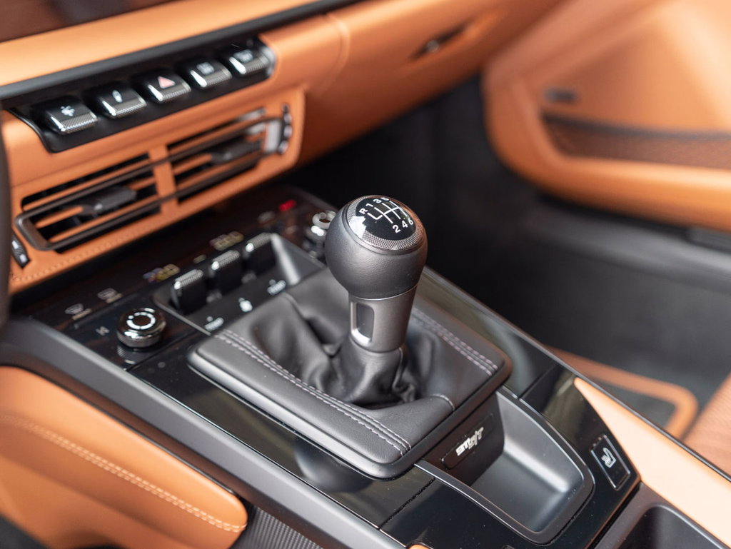 Porsche 911 S/T
