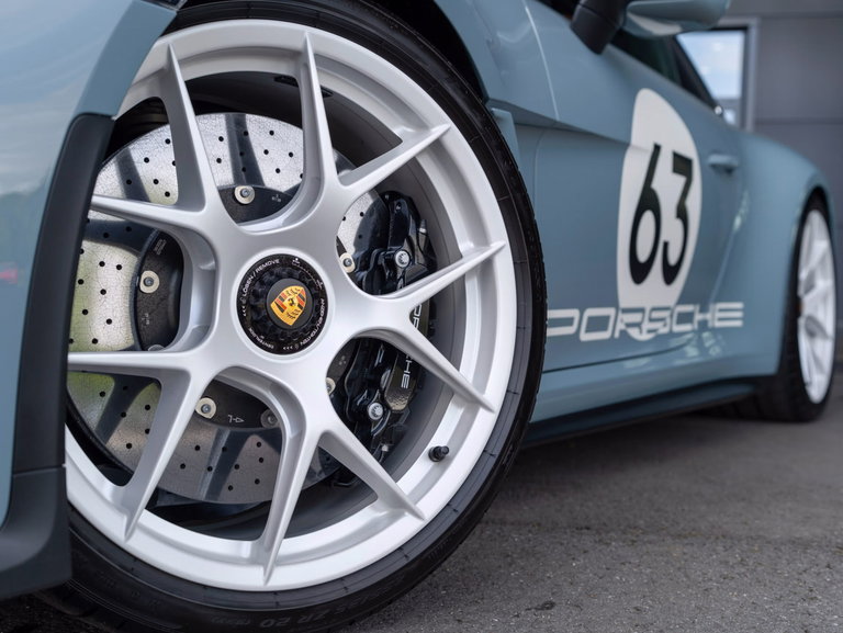 Porsche 911 S/T