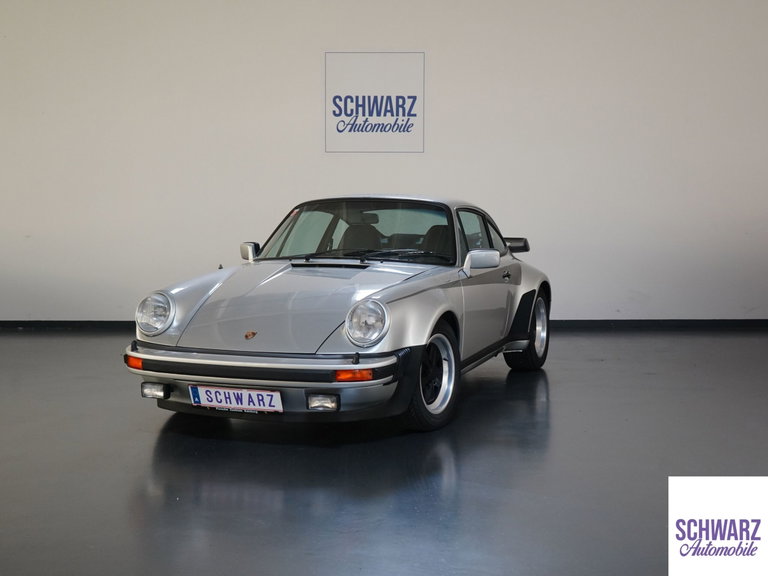 Porsche 911 Turbo 3.3