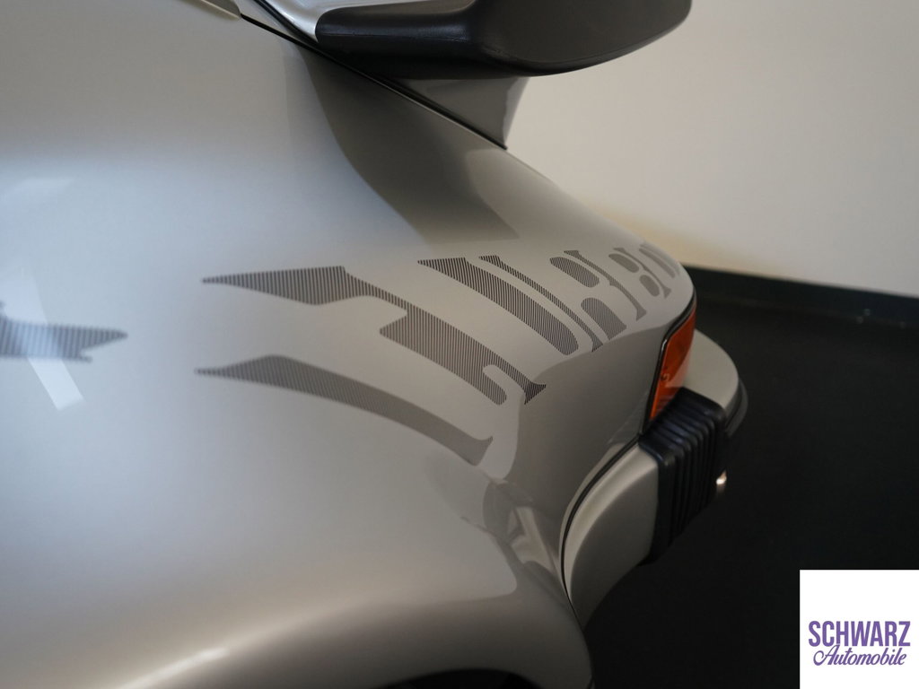 Porsche 911 Turbo 3.3