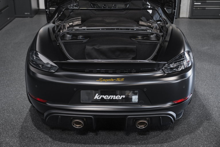 Porsche 718 Spyder RS