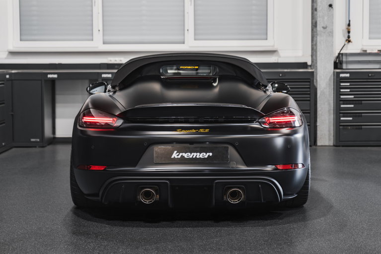 Porsche 718 Spyder RS