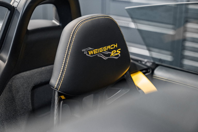 Porsche 718 Spyder RS