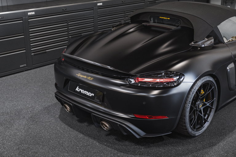 Porsche 718 Spyder RS