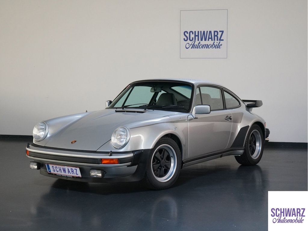 Porsche 911 Turbo 3.3