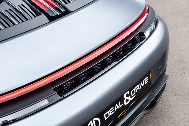 Porsche 992.2 Carrera T