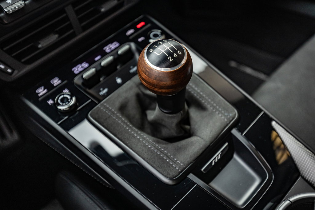 Porsche 992.2 Carrera T