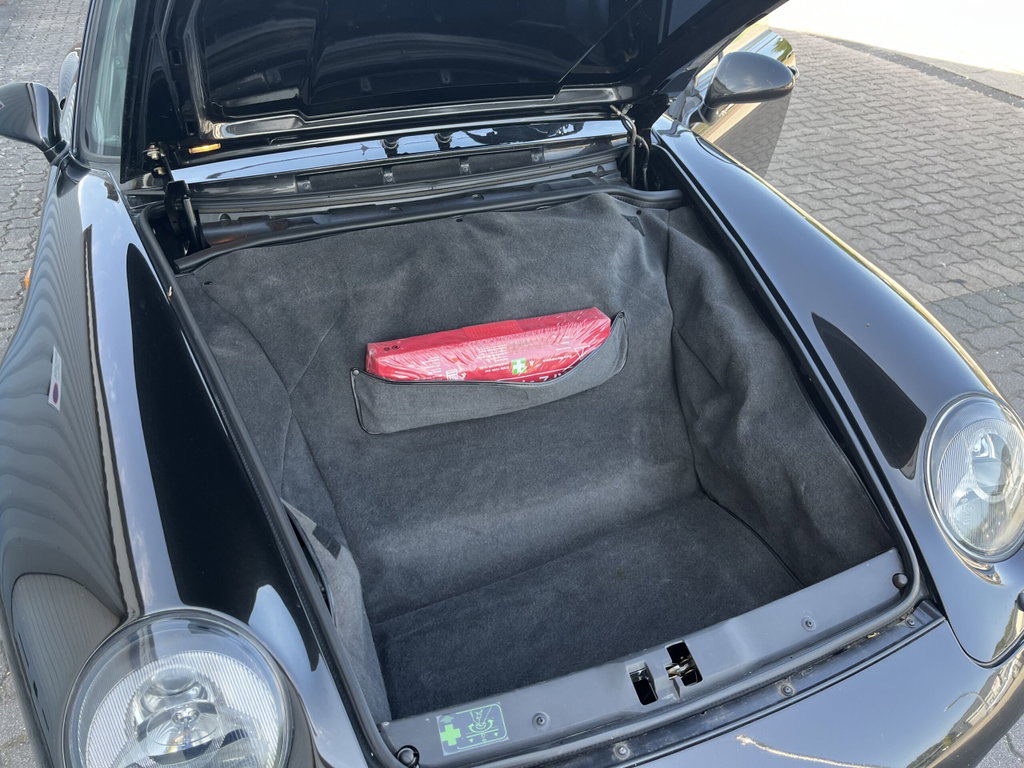 Porsche 993 Carrera 4