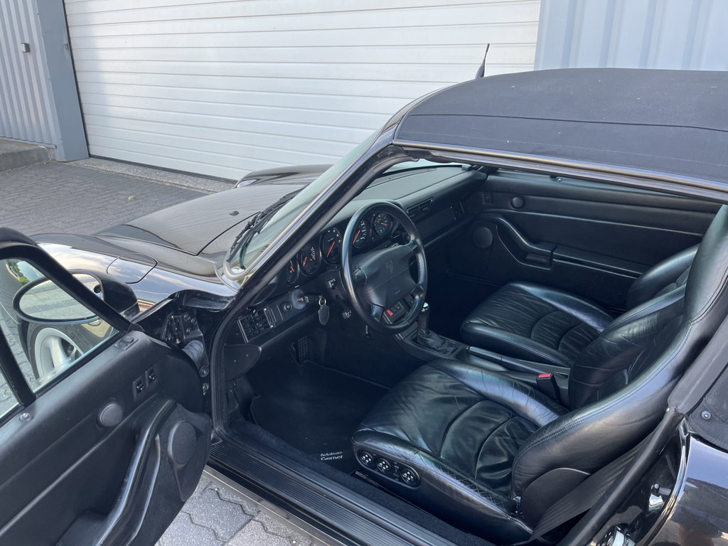 Porsche 993 Carrera 4