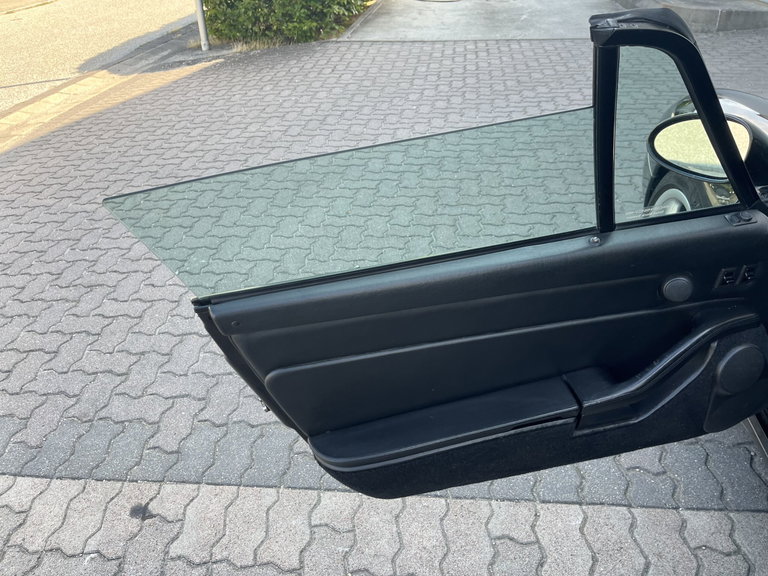 Porsche 993 Carrera 4