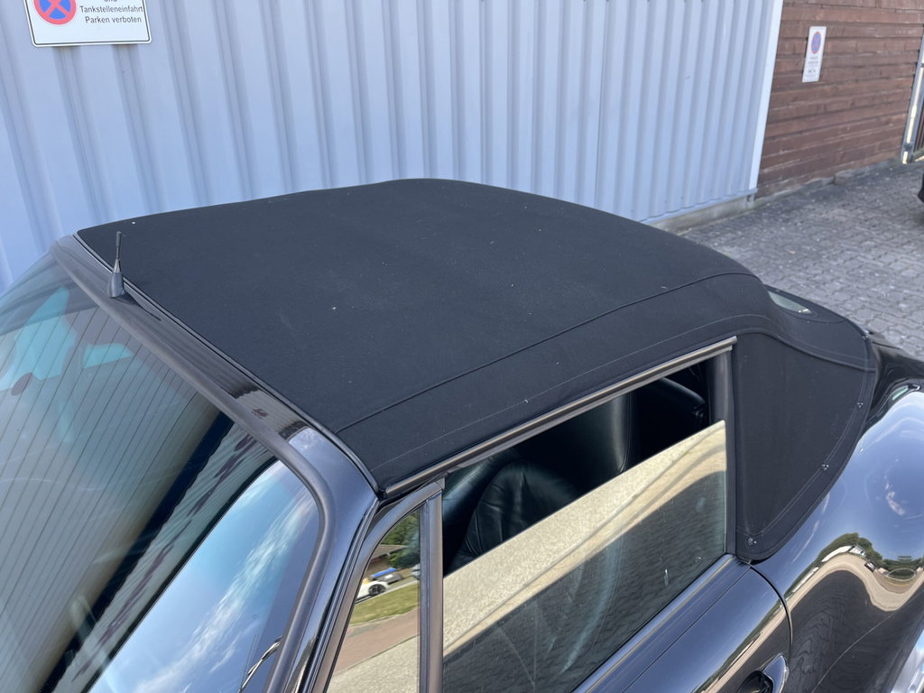 Porsche 993 Carrera 4