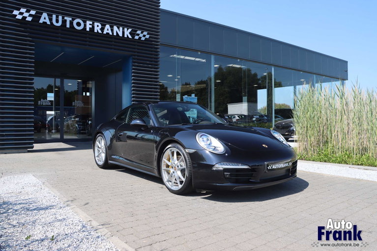 Porsche 991 Carrera 4