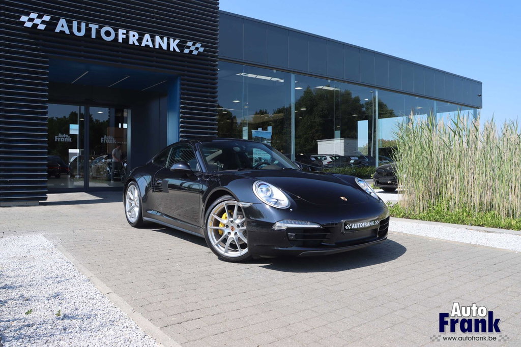 Porsche 991 Carrera 4