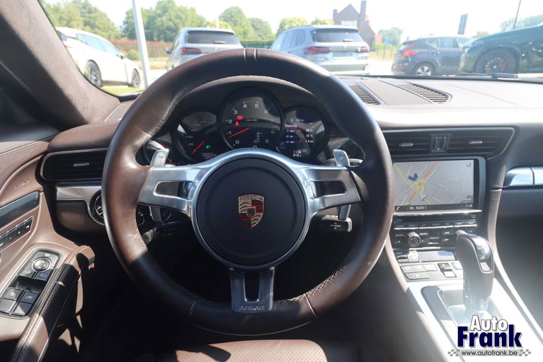 Porsche 991 Carrera 4