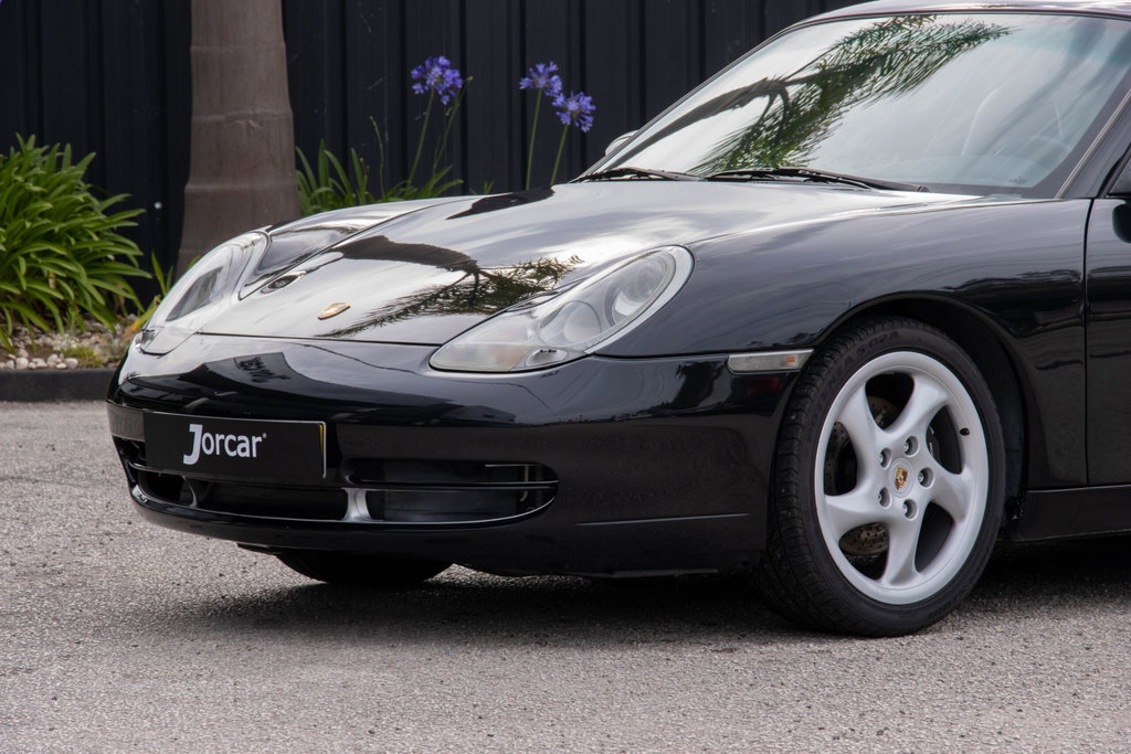 Porsche 996 Carrera