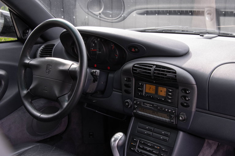 Porsche 996 Carrera
