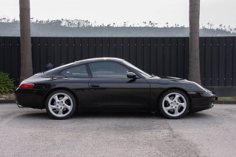 Porsche 996 Carrera