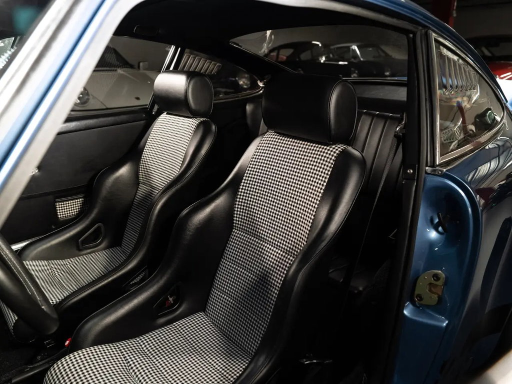 Porsche 911 T