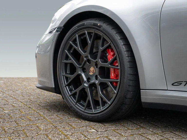 Porsche 992.2 Targa 4 GTS