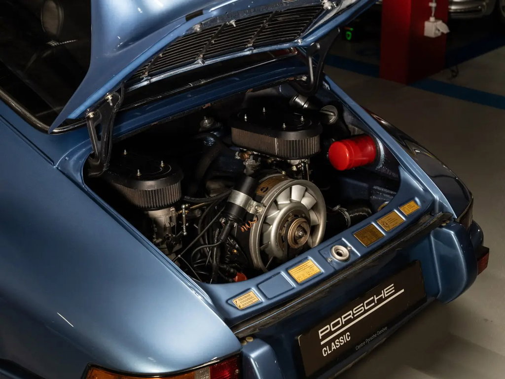 Porsche 911 T