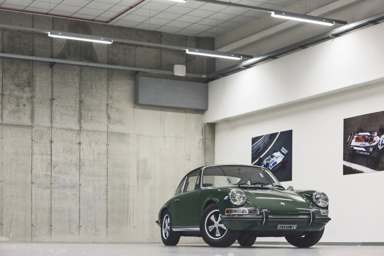 Porsche 911 E
