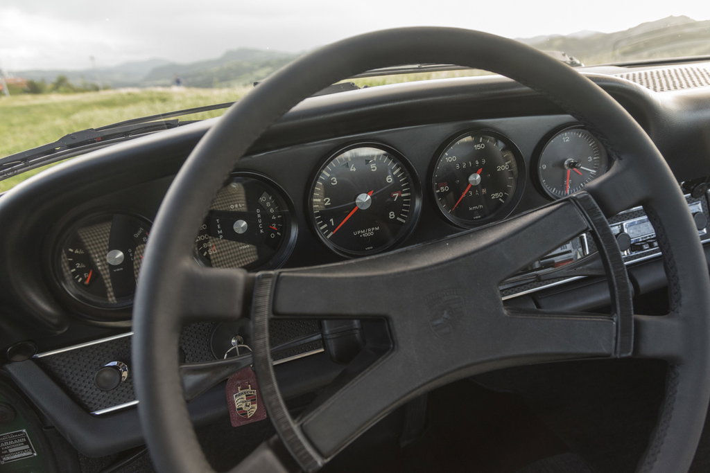 Porsche 911 E
