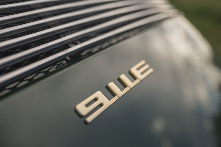 Porsche 911 E