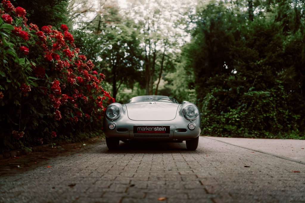 Recreation/Replica
