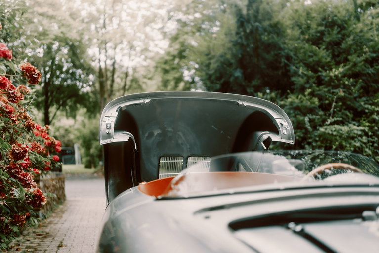 Recreation/Replica
