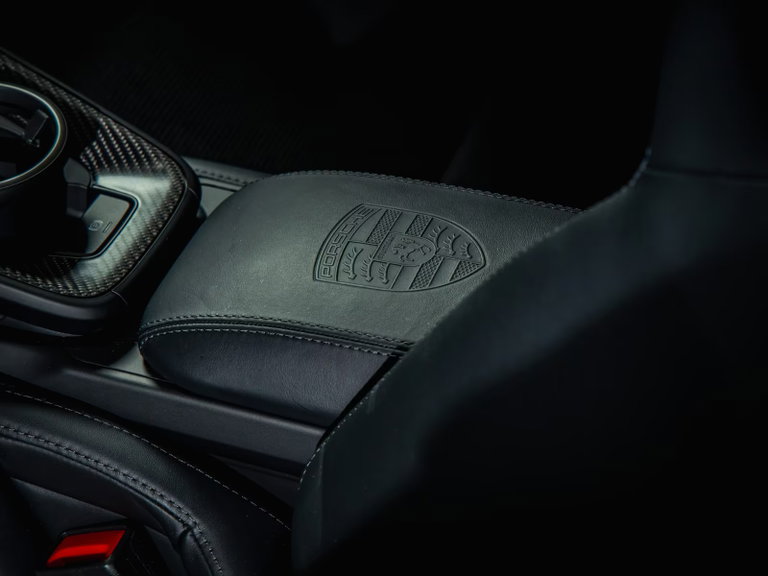 Porsche 992.2 GT3 Touring
