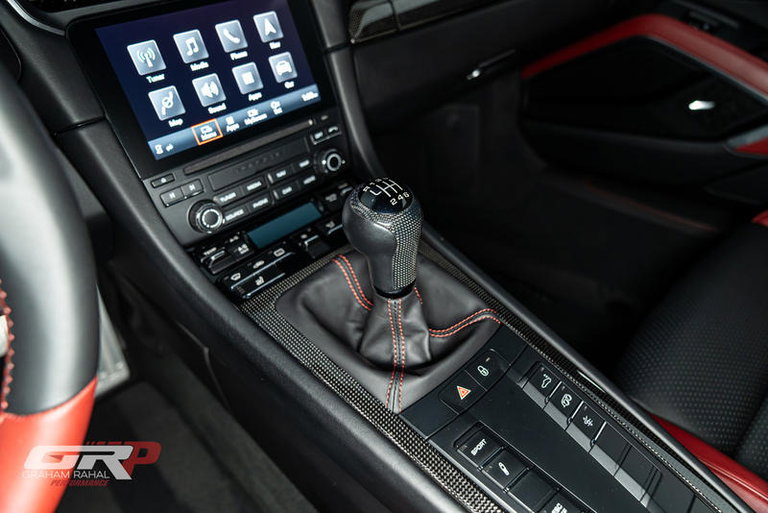 Porsche 991.2 GT3 Touring
