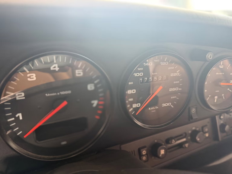 Porsche 993 Carrera